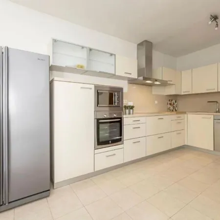 Luxury Sea Front -la Orilla וילה