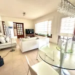Luxury Sea Front -la Orilla