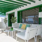 Luxury Sea Front -la Orilla Playa Honda (Lanzarote)