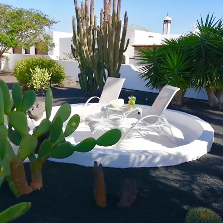 Luxury Sea Front -la Orilla Villa *