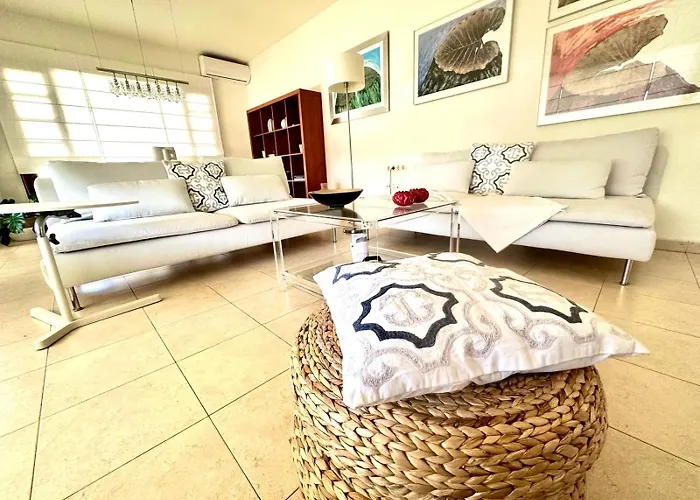 Luxury Sea Front -la Orilla Playa Honda (Lanzarote)